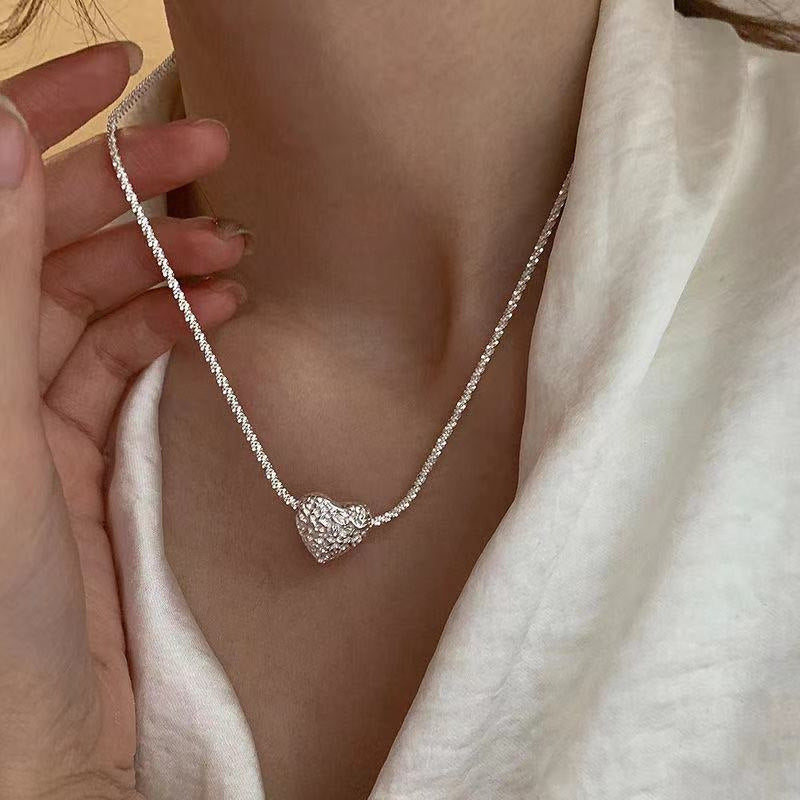 Chain Sense Net Red Trend Necklace – Fashionable Statement Jewelry