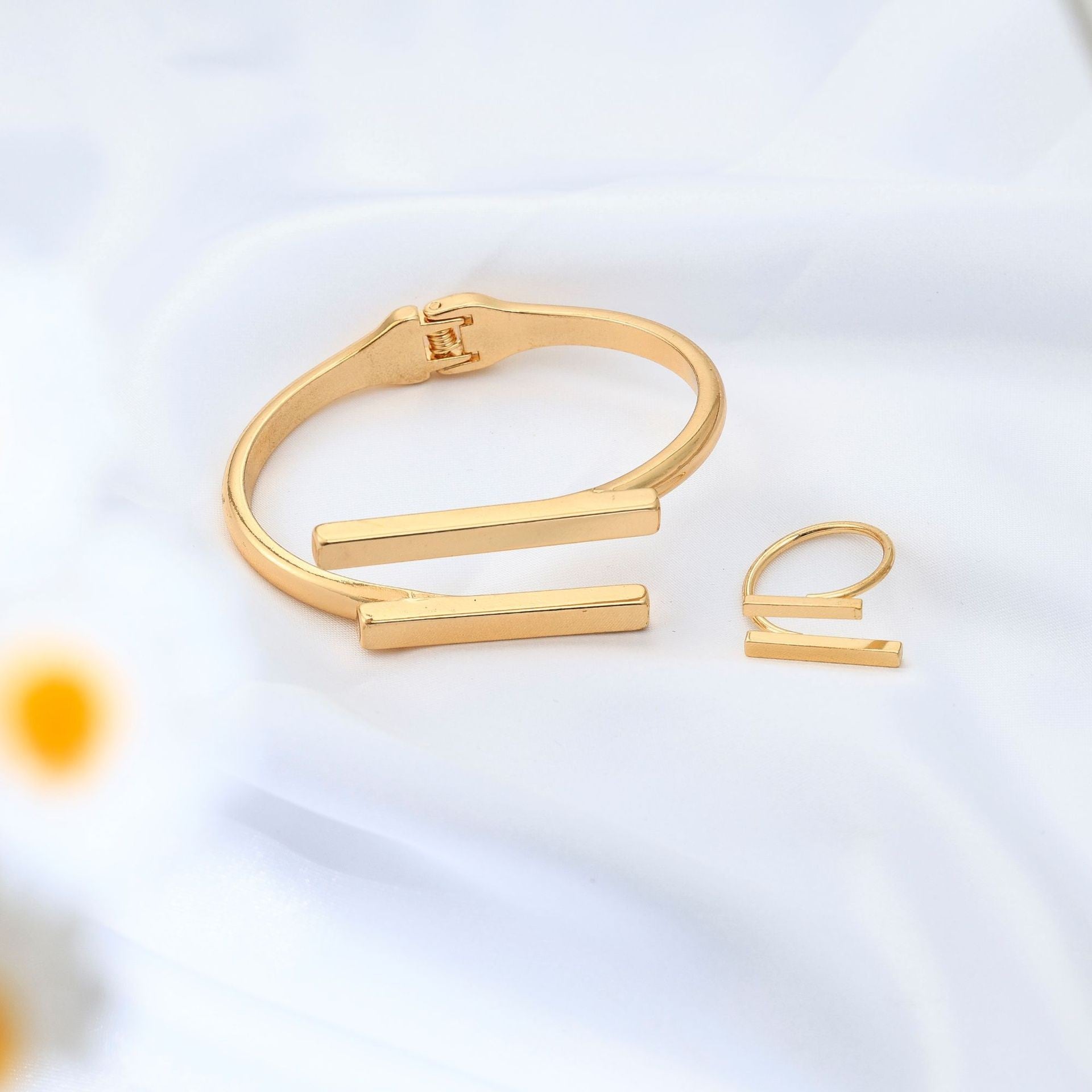 Women's Adjustable Metal Geometry Bracelet and Ring Set – Square Open Design