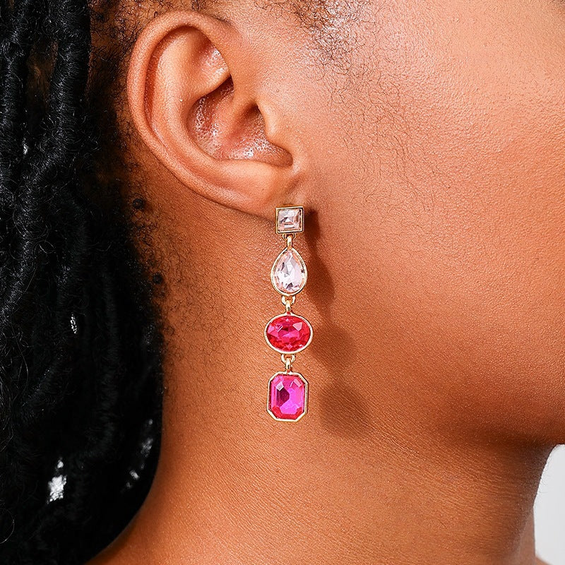 Women's Rhinestone Geometric Water Drop Ear Studs – Metal Color Fashion Earrings