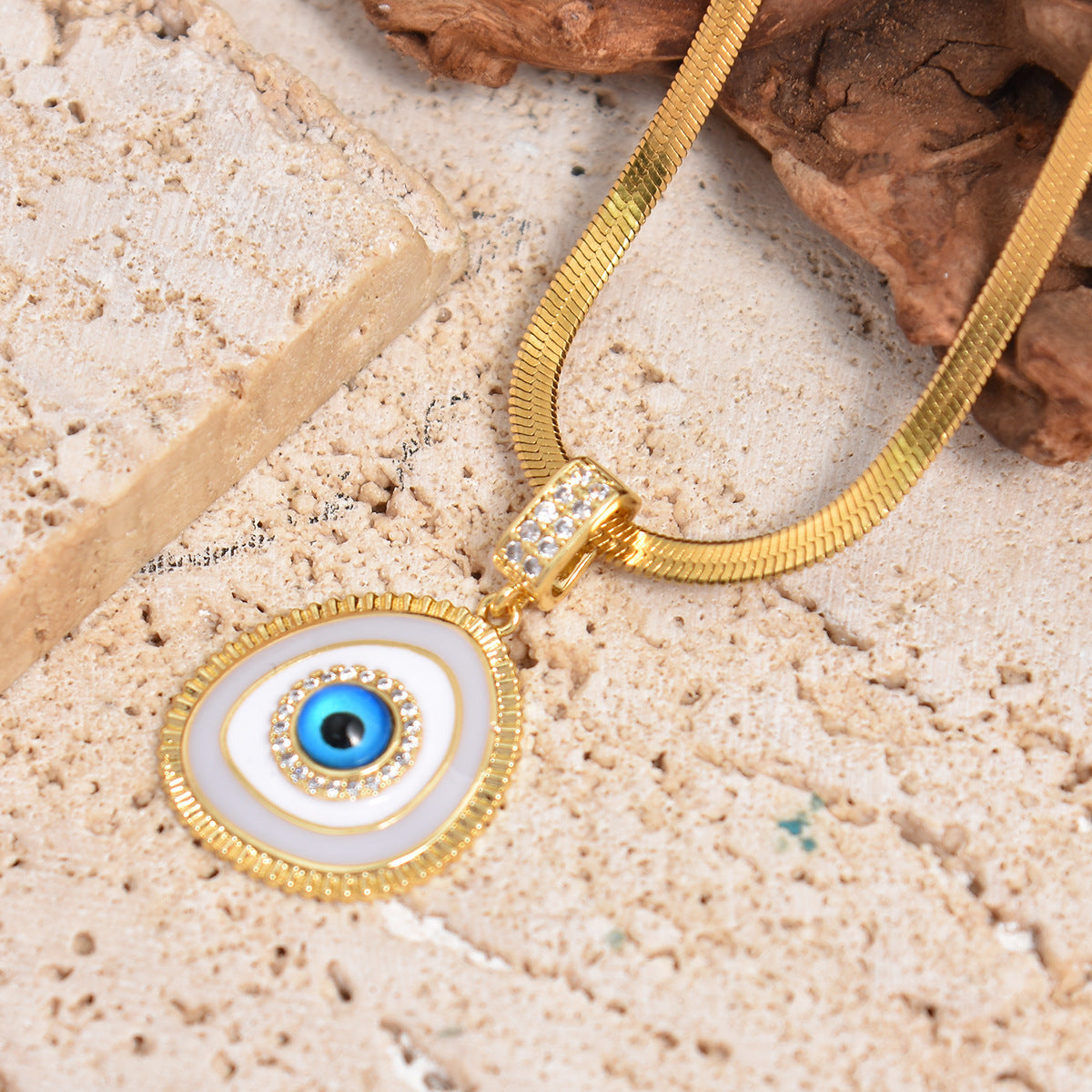 Micro-Inlaid Zircon Blue Eye Necklace – Elegant Lux Niche Design for Women