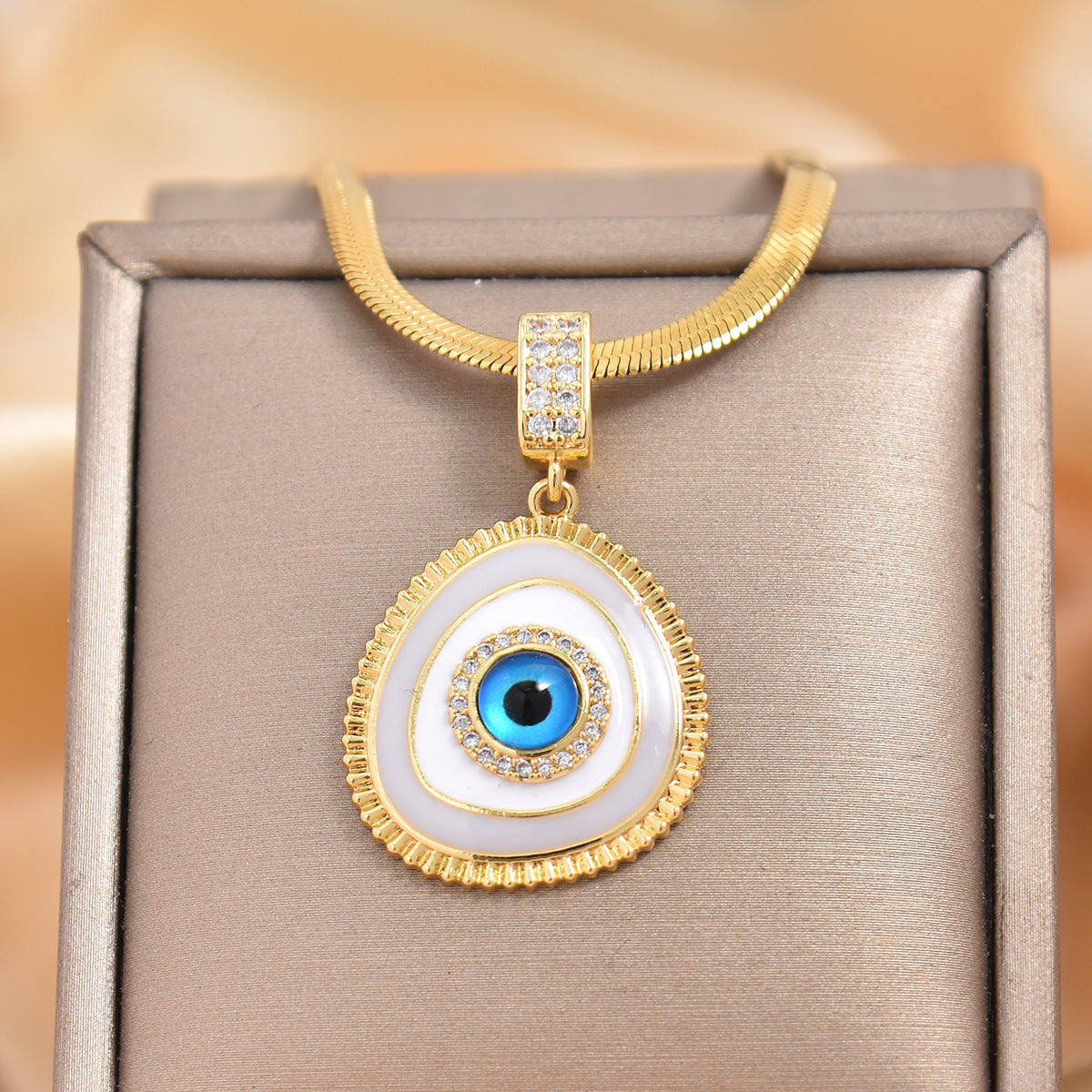 Micro-Inlaid Zircon Blue Eye Necklace – Elegant Lux Niche Design for Women