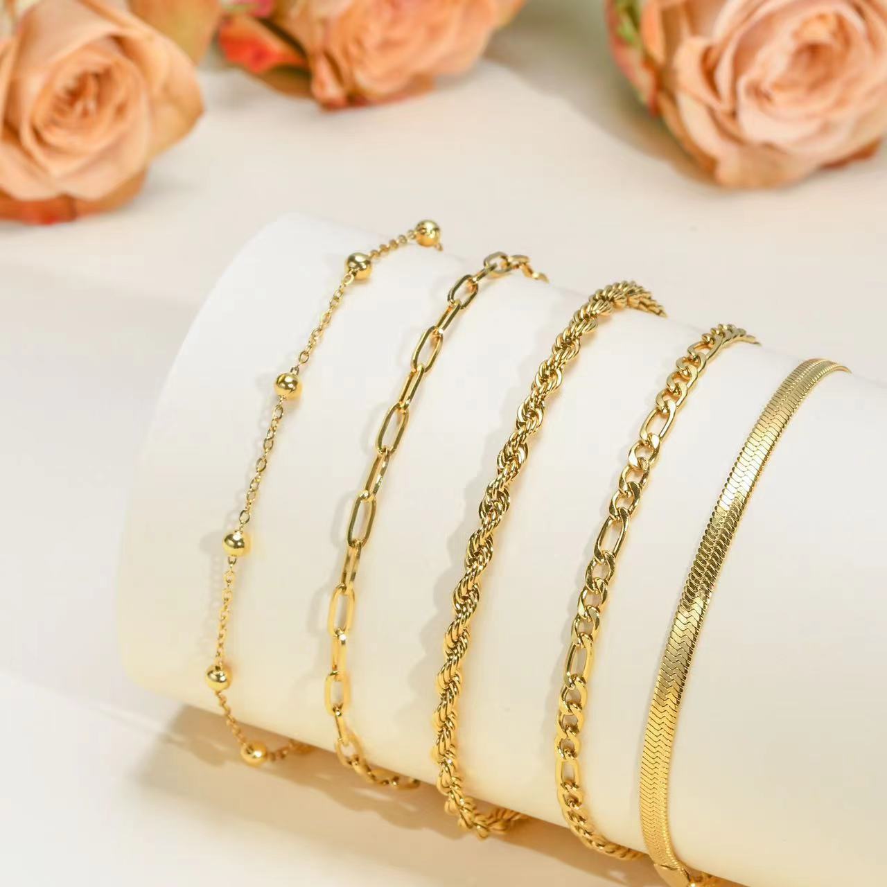 Stainless Steel 5-Piece Bracelet Set – Simple, Fade-Resistant Design