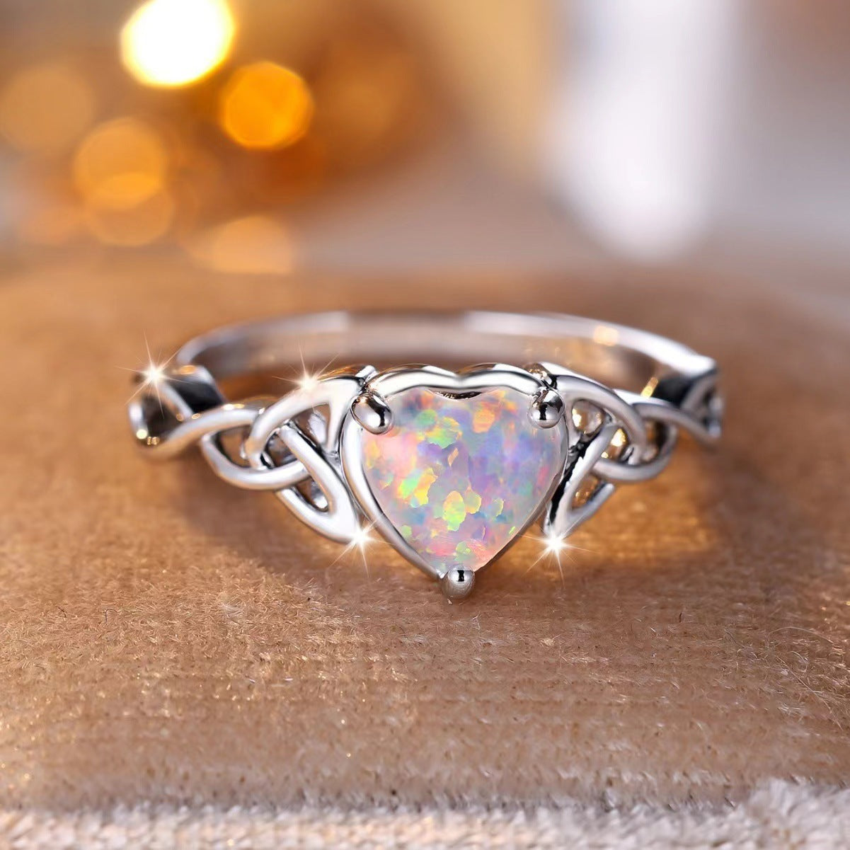 Irregular Simple Luxury Ring – Unique Personality & Special Interest Design