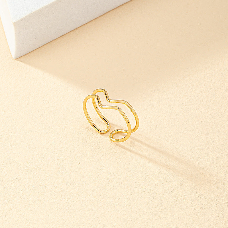 Retro Hollow Heart-Shaped Ring – Simple & Stylish for Women